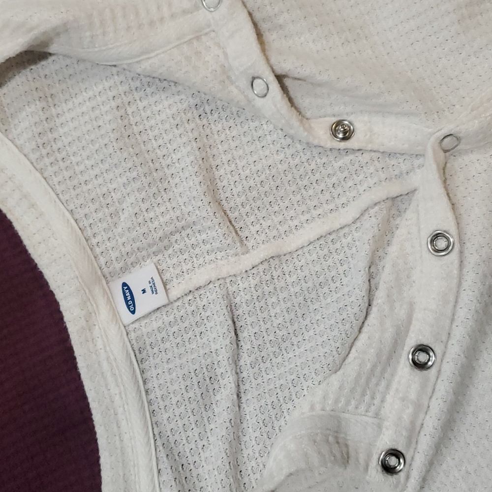 Henley Bundle - Picture 2 of 4